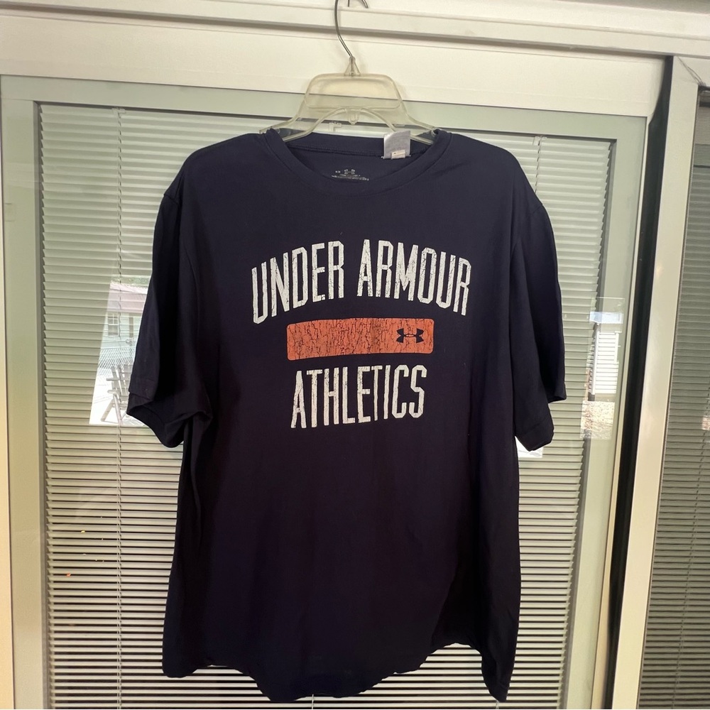 Under Armour Black Short Sleeve Tee Athletic Style